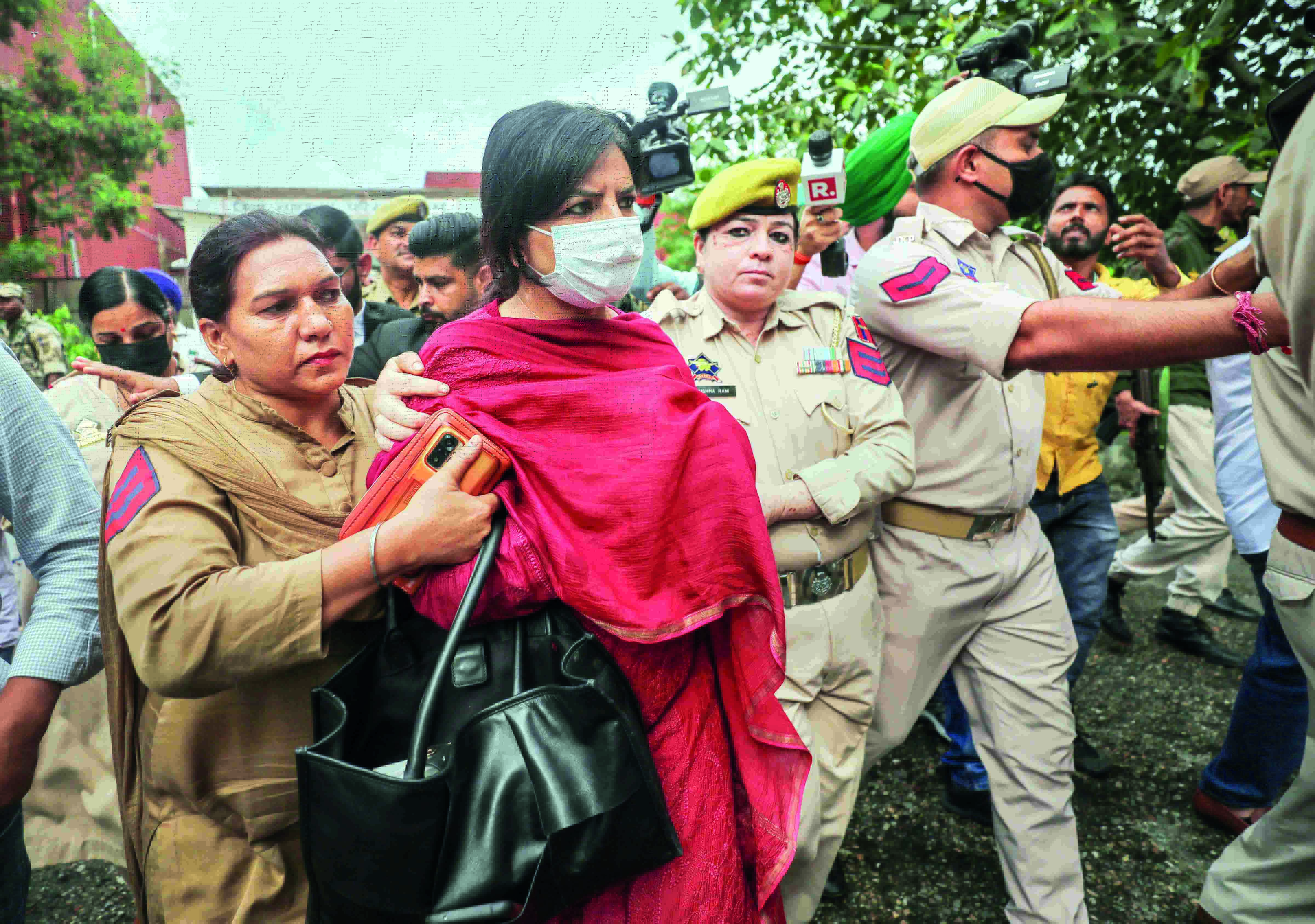 Rubaiya Sayeed identifies JKLF chief  Yasin Malik, 3 others as her abductors