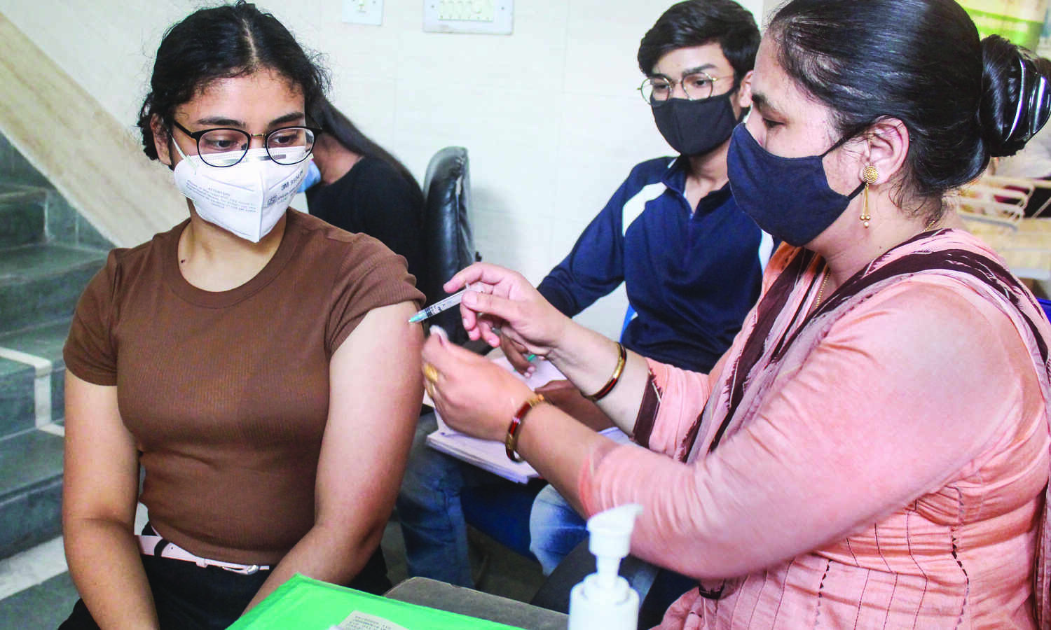 Centres vaccination drives unplanned, too late: TMC