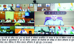 Tricolor will be hoisted on 20 cr houses of the country: Amit Shah Tricolor will be hoisted on 20 cr houses of the country: Amit Shah