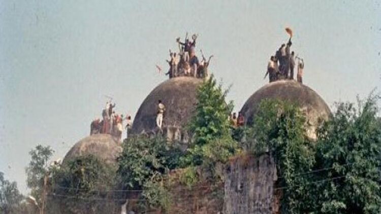 Babri demolition: Allahabad HC to hear petition challenging acquittal of accused people Babri demolition: Allahabad HC to hear petition challenging acquittal of accused people