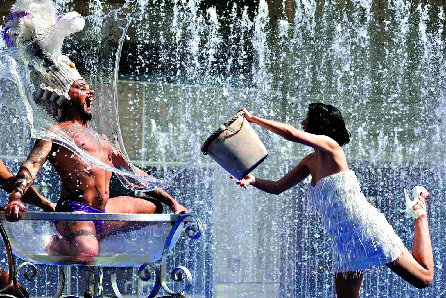 Extreme heatwave: UK sizzles on hottest day ever at 40 deg C Extreme heatwave: UK sizzles on hottest day ever at 40 deg C