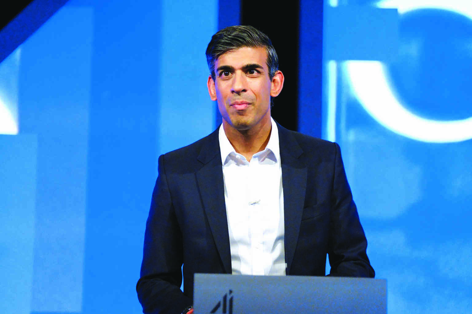 Rishi Sunak races ahead with 137 votes Rishi Sunak races ahead with 137 votes