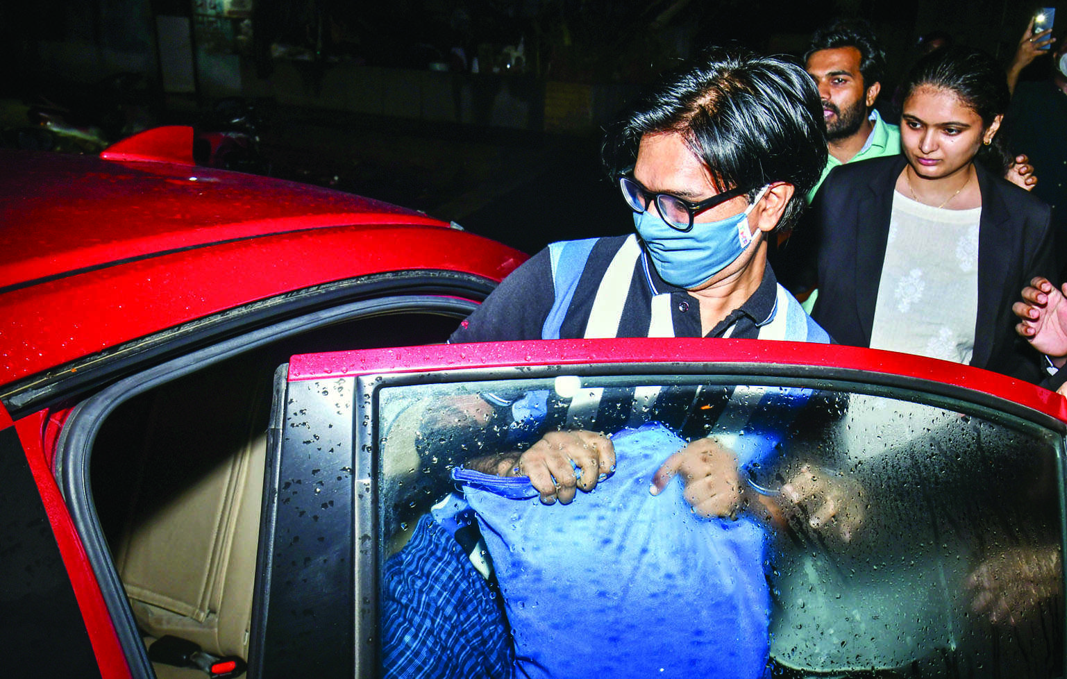 Alt News co-founder released from Tihar after SC grants bail Alt News co-founder released from Tihar after SC grants bail