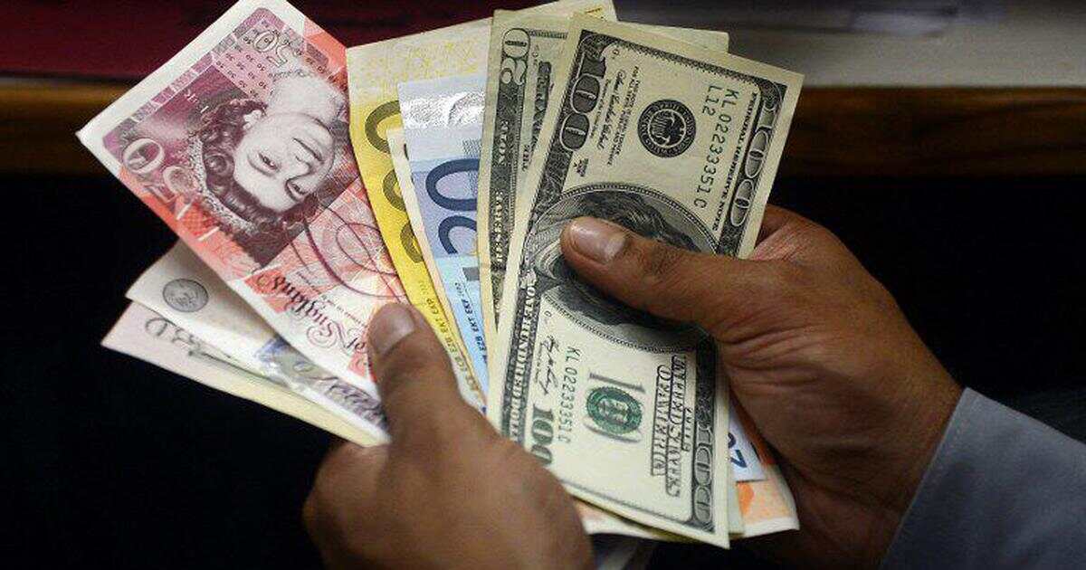 Foreign exchange reserves fall $7.541 billion to $572.712 billion Foreign exchange reserves fall $7.541 billion to $572.712 billion