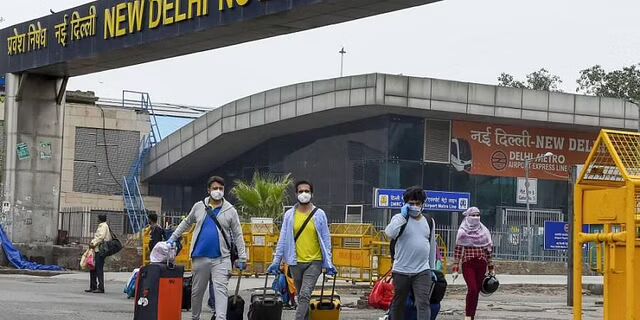 Woman gang-raped inside New Delhi station, 4 railway employees arrested