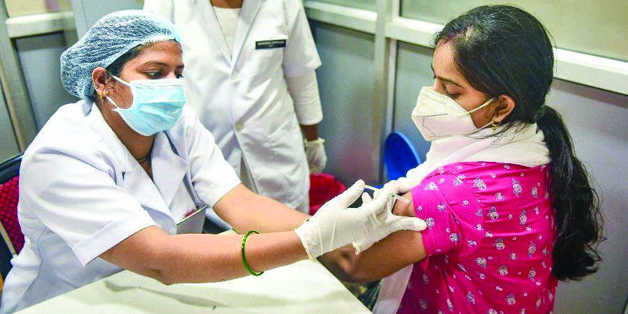 Booster dose: Mayor urges clubs to provide space to hold camps Booster dose: Mayor urges clubs to provide space to hold camps