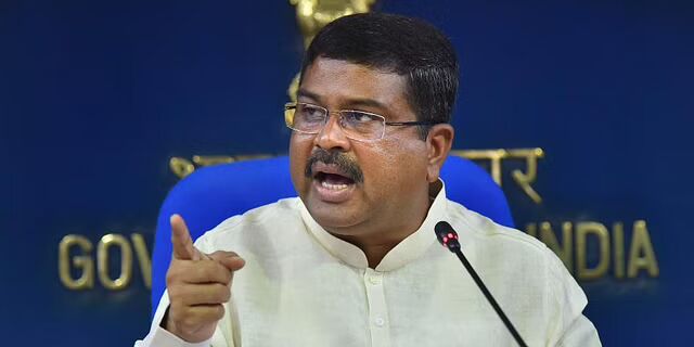 Centre working with West Bengal to implement NEP in state: Pradhan Centre working with West Bengal to implement NEP in state: Pradhan