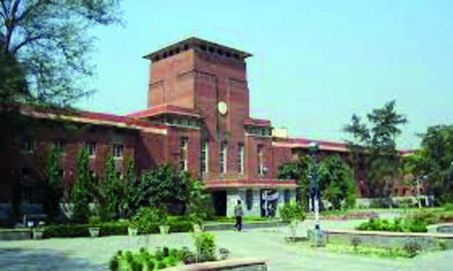 DU sets up firm to promote innovation, encourage startups