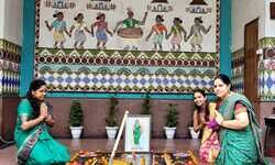 Hareli celebration: Delhiites get a glimpse of Chhattisgarhs culture Hareli celebration: Delhiites get a glimpse of Chhattisgarhs culture