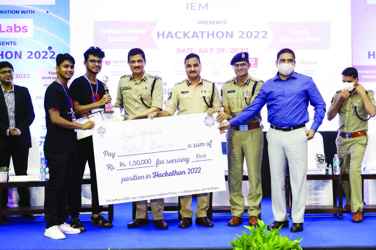 2 engg students from state beat over 400 participants to win Hackathon 2 engg students from state beat over 400 participants to win Hackathon