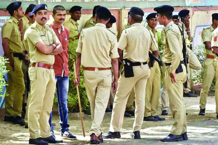 Two Chinese nationals with expired visas & another with forged docus held near Delhi Two Chinese nationals with expired visas & another with forged docus held near Delhi