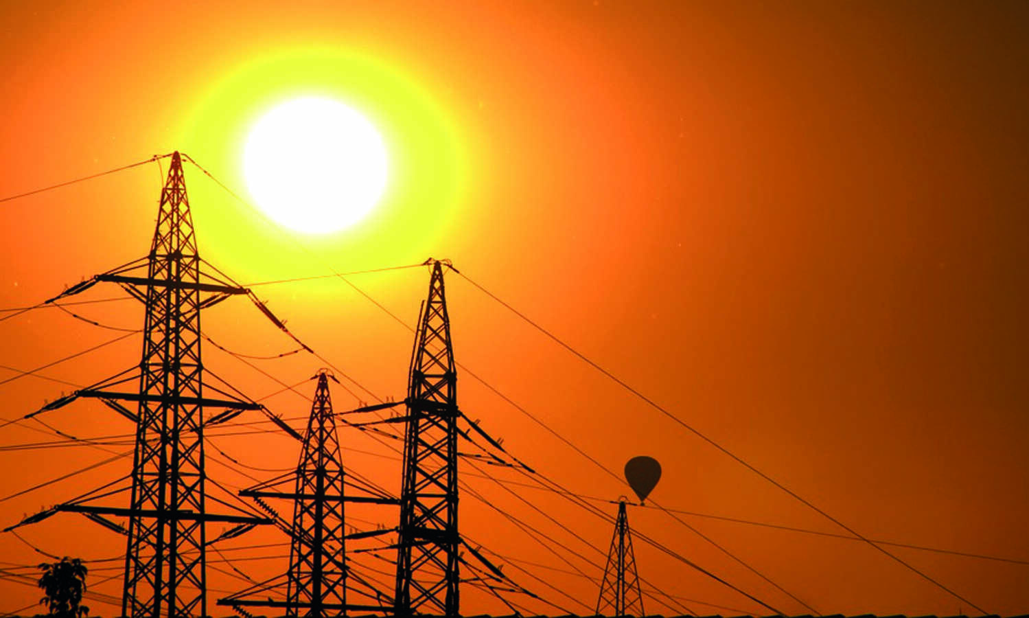 Indias power usage increases by 3.8% to   128.38 bn units in July