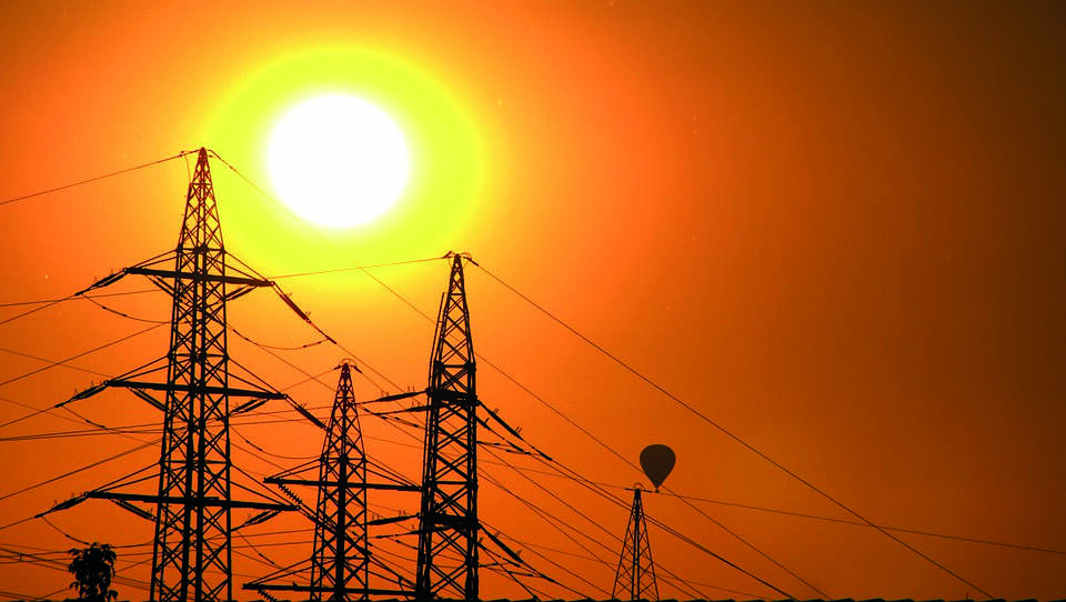 Indias power usage increases by 3.8% to   128.38 bn units in July