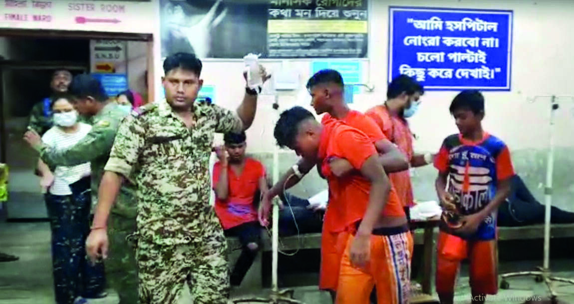 10 die of electrocution on way to temple in Jalpaiguri, CM condoles 10 die of electrocution on way to temple in Jalpaiguri, CM condoles