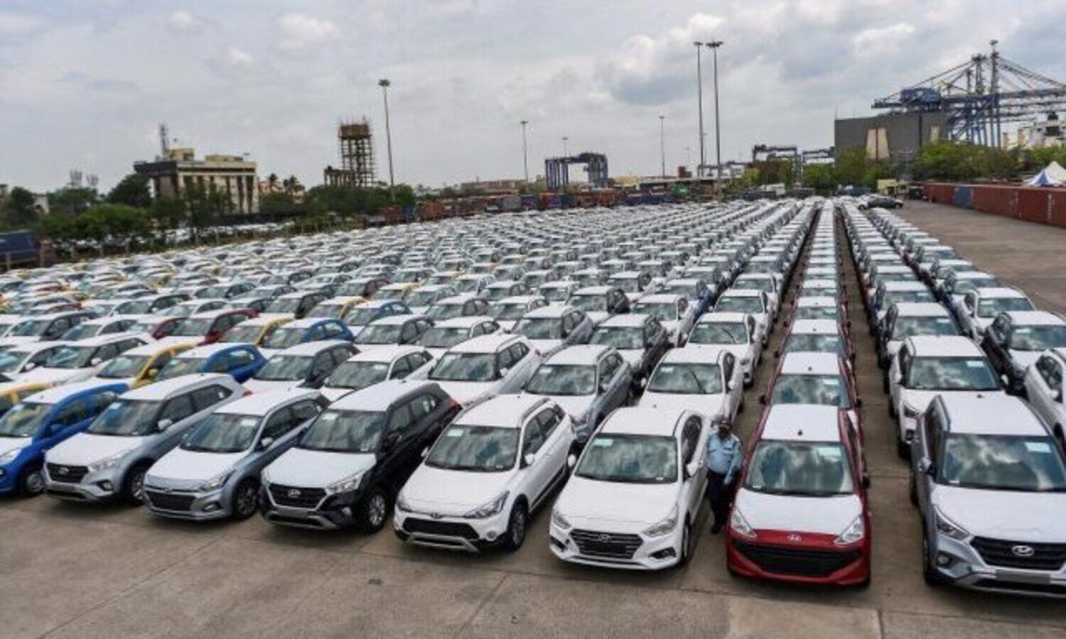 Auto retail sales dip 8% in July on low PV, 2-wheelers registrations