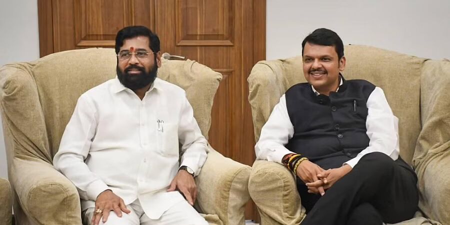 Eknath Shinde Unwell, Devendra Fadnavis On Way To Delhi With Cabinet List Eknath Shinde Unwell, Devendra Fadnavis On Way To Delhi With Cabinet List