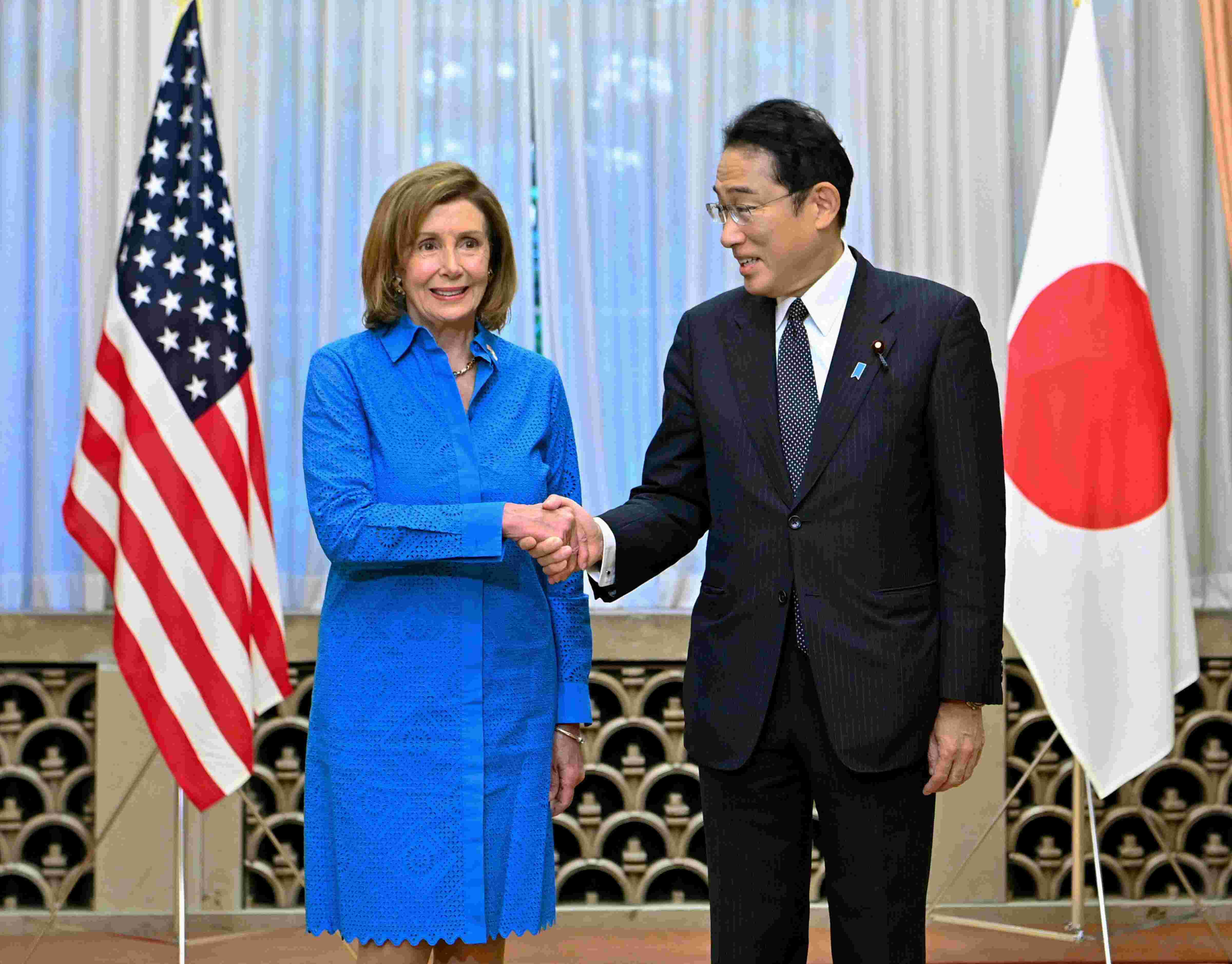 Pelosi: China cannot stop US officials from visiting Taiwan Pelosi: China cannot stop US officials from visiting Taiwan