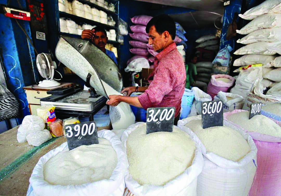 Govt relaxes limit of 10 mn tonne on sugar exports for 2021-22 Govt relaxes limit of 10 mn tonne on sugar exports for 2021-22