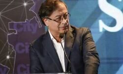 Ex-rebel takes oath as Colombia president in historic shift