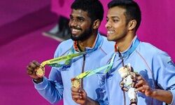 Badminton: Chirag-Satwik pair wins mens doubles gold