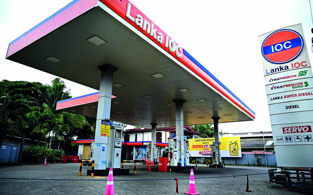 Indian Oil Corp to expand operations in Sri Lanka Indian Oil Corp to expand operations in Sri Lanka