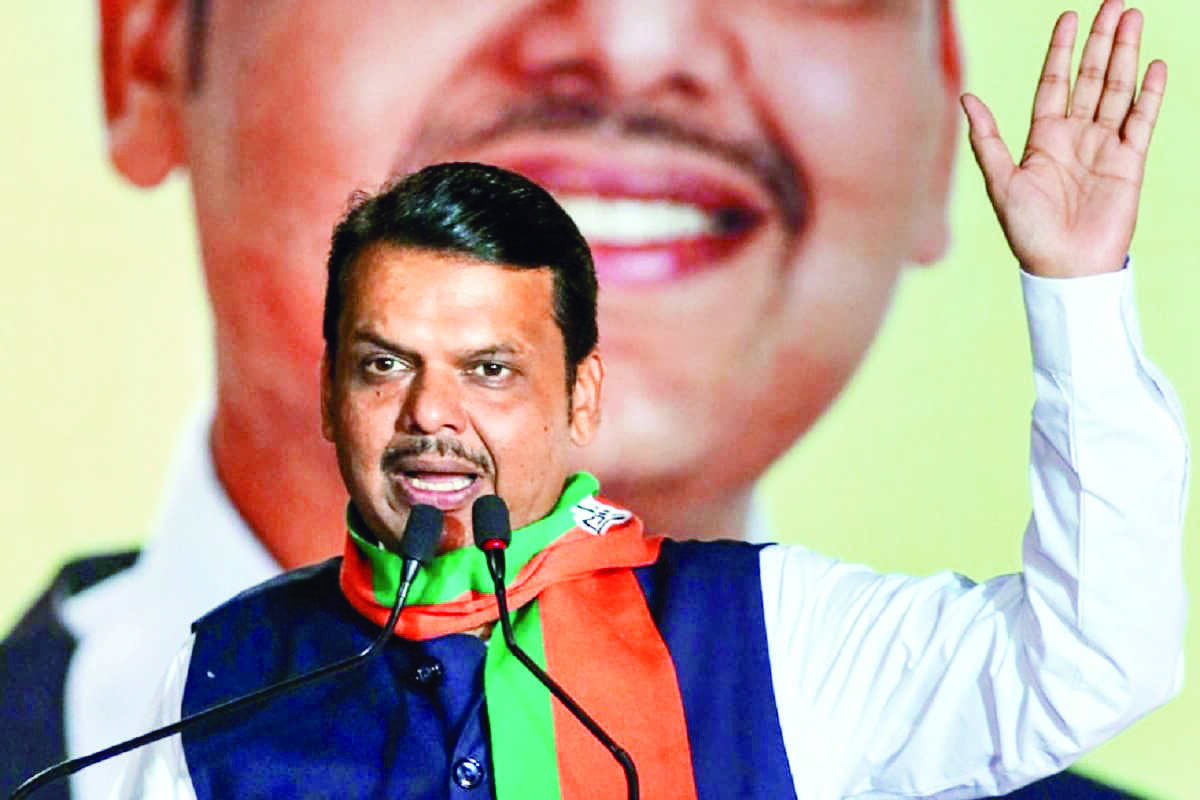 BJPs Fadnavis may get Home, Gavit Tribal Dvlpnt portfolio BJPs Fadnavis may get Home, Gavit Tribal Dvlpnt portfolio