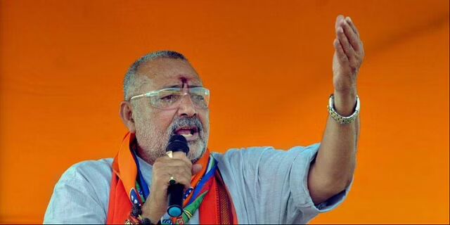 Giriraj, Tejashwi in Twitter spat over job promise