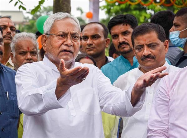 Nitish defends Z-plus security for Tejashwi, backs 10-lakh jobs promise Nitish defends Z-plus security for Tejashwi, backs 10-lakh jobs promise