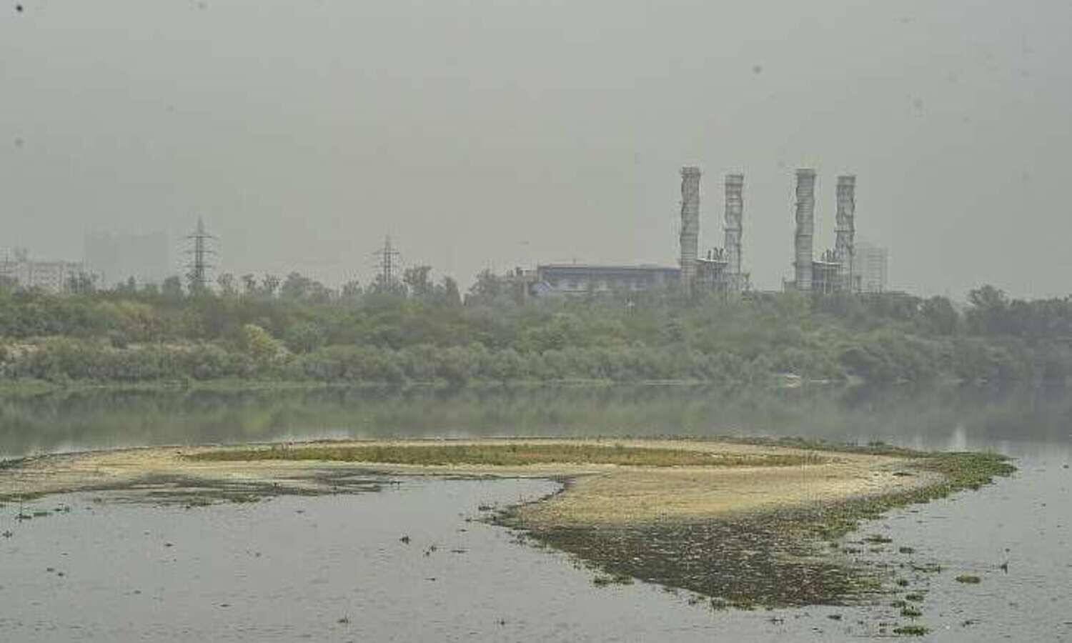 Yamuna recedes below danger mark in Delhi; CM urges people to avoid river banks