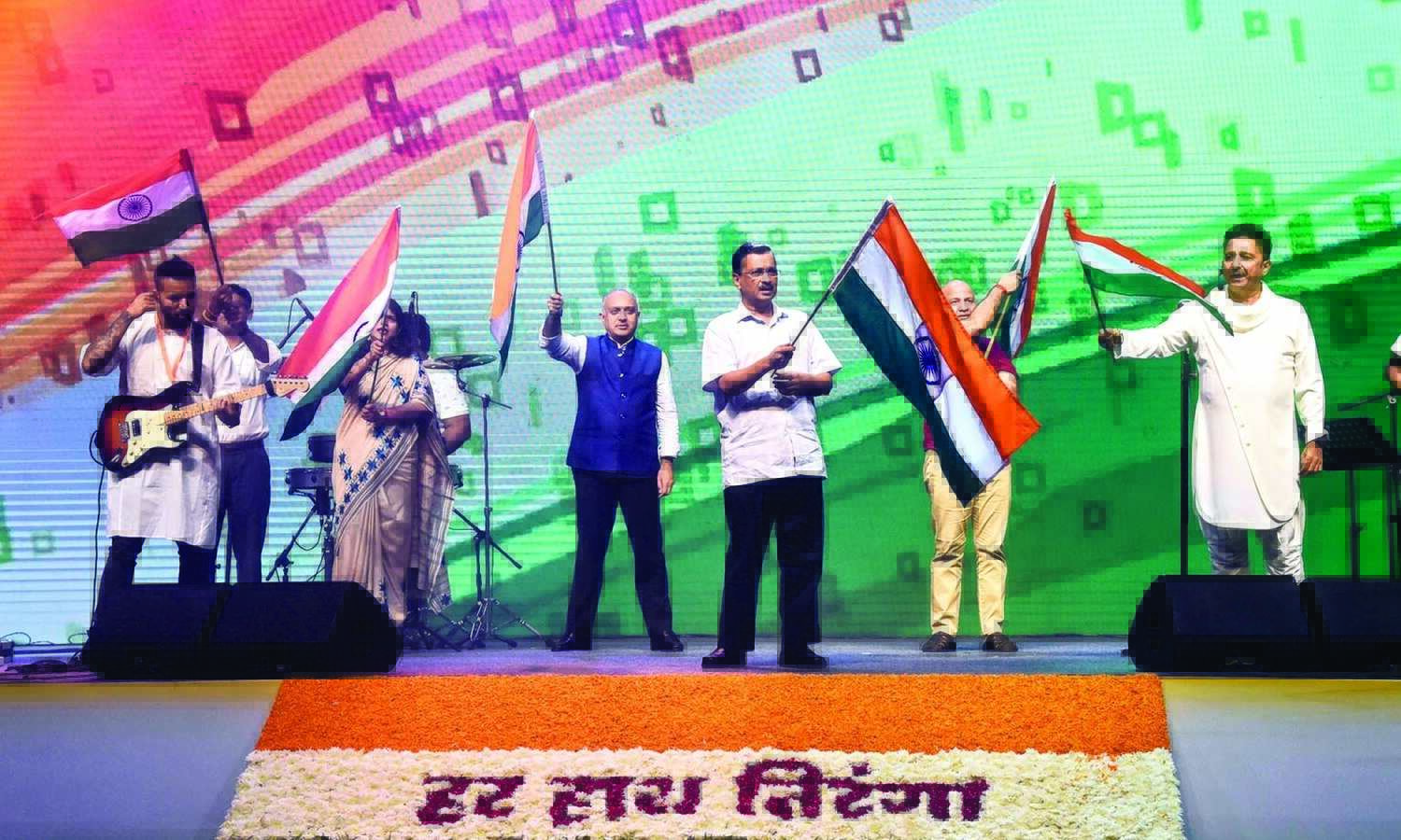 Delhi has become City of Tricolours
