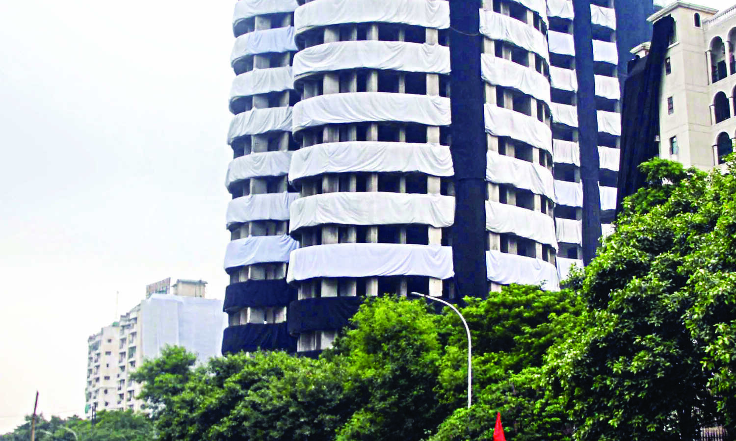 Noida twin tower demolition: Residents to vacate at 7 am, can return by 4 pm on Aug 28