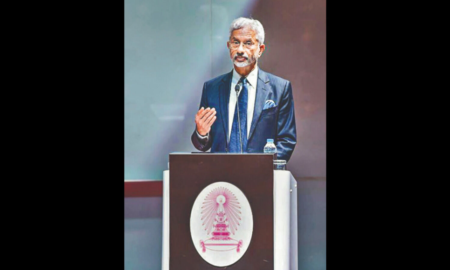 India & China relationship going through extremely difficult phase