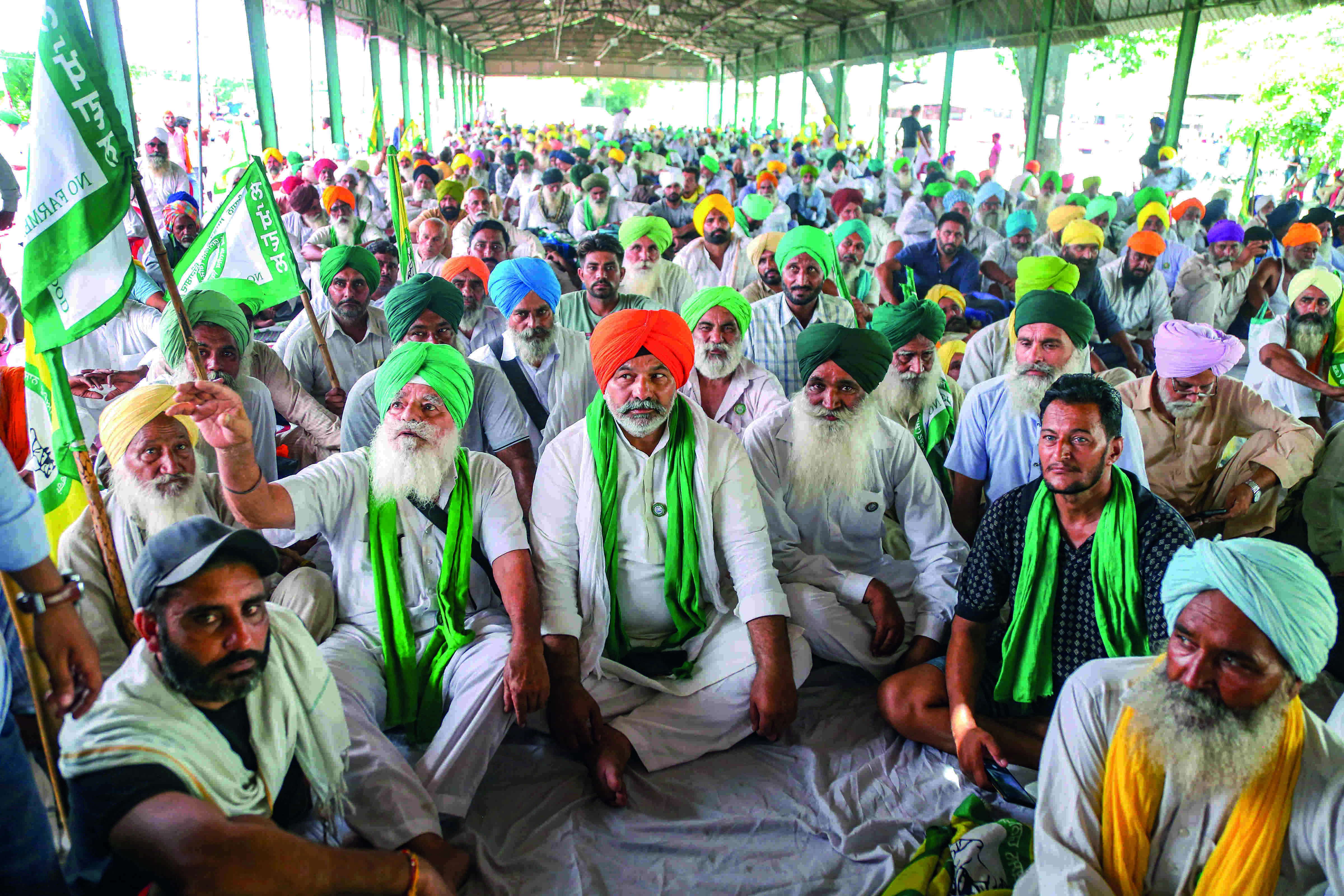 Farmers begin 3-day protest in Lakhimpur Farmers begin 3-day protest in Lakhimpur
