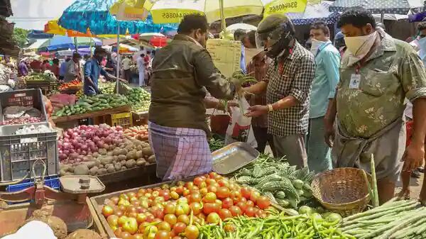 Retail inflation for farm, rural workers rise to 6.6 pc, 6.82 pc in July Retail inflation for farm, rural workers rise to 6.6 pc, 6.82 pc in July