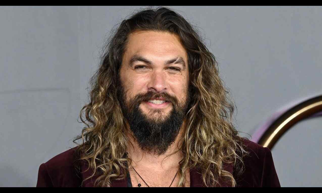 Jason Momoa to develop biopic on Hawaiian surfing icon Duke Kahanamoku Jason Momoa to develop biopic on Hawaiian surfing icon Duke Kahanamoku