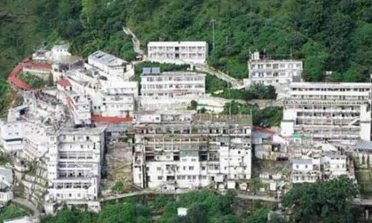 J&K: Pilgrimage to Mata Vaishno Devi shrine resumes after being suspended overnight amid rains