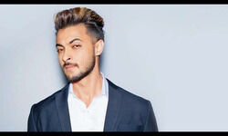 Aayush Sharma announces his next film