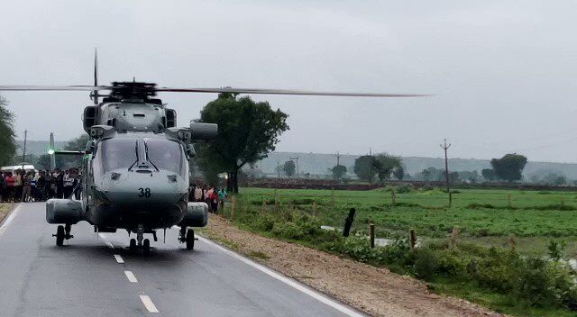 MP rain fury: IAF to deploy 2 helicopters for relief ops in flood-hit Vidisha; power restoration work on in Bhopal MP rain fury: IAF to deploy 2 helicopters for relief ops in flood-hit Vidisha; power restoration work on in Bhopal
