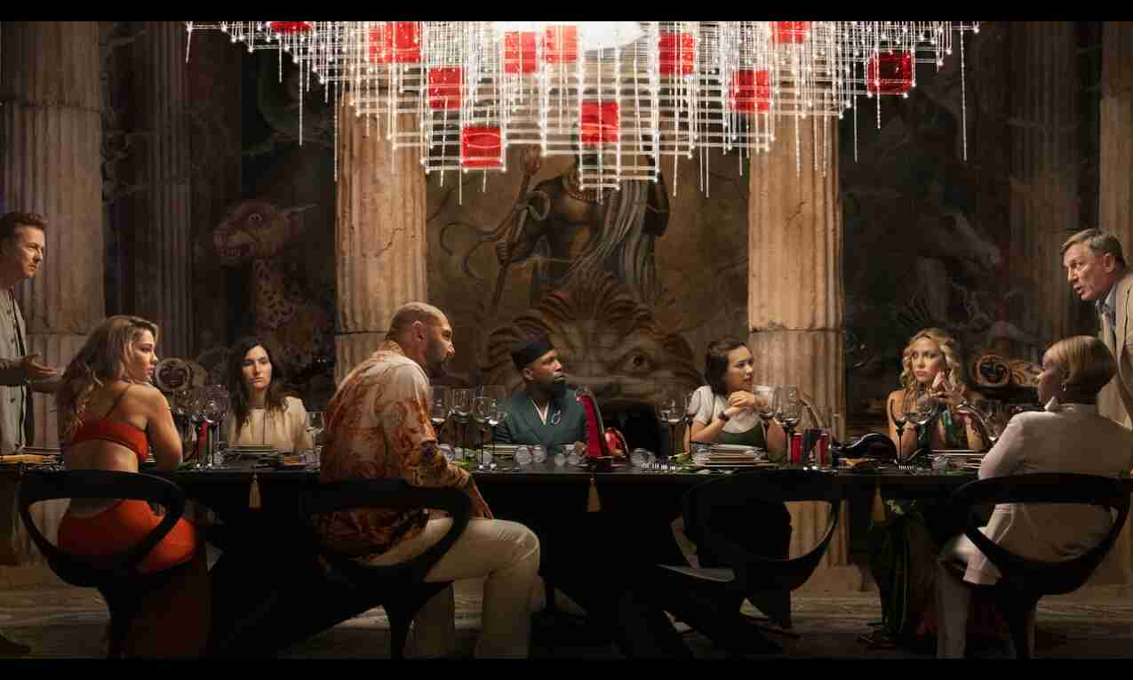 Netflix sets a premiere date for Knives Out 2 Netflix sets a premiere date for Knives Out 2