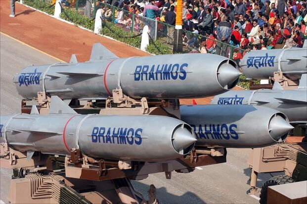 3 IAF officers sacked for accidental firing of Brahmos missile that landed in Pakistan