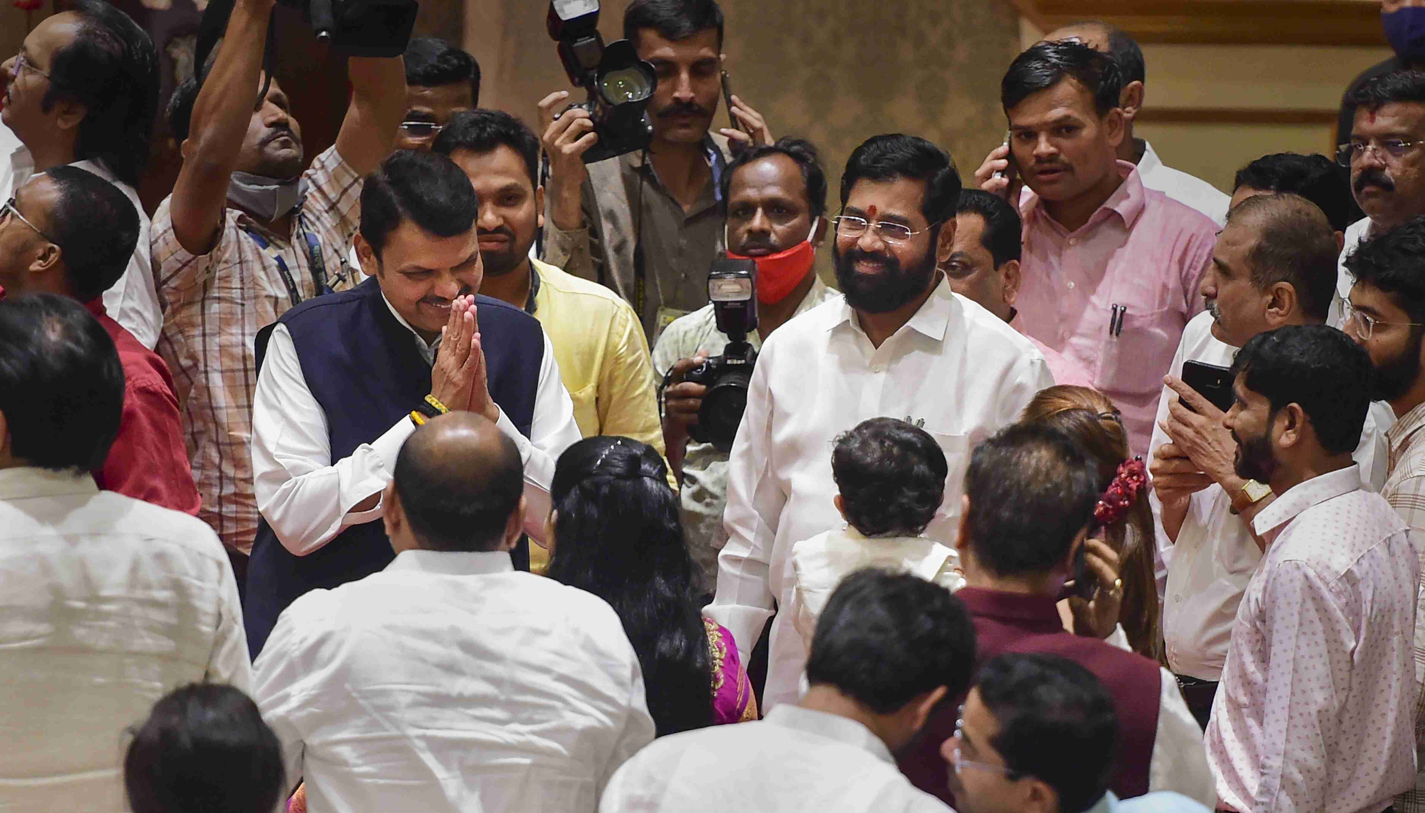 Shinde faction, opposition legislators shout slogans against each other on Vidhan Bhavan steps in Mumbai Shinde faction, opposition legislators shout slogans against each other on Vidhan Bhavan steps in Mumbai