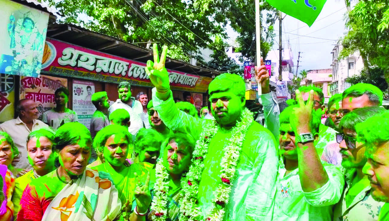 TMC sweeps bypolls in 2 wards of Bongaon, Asansol civic bodies