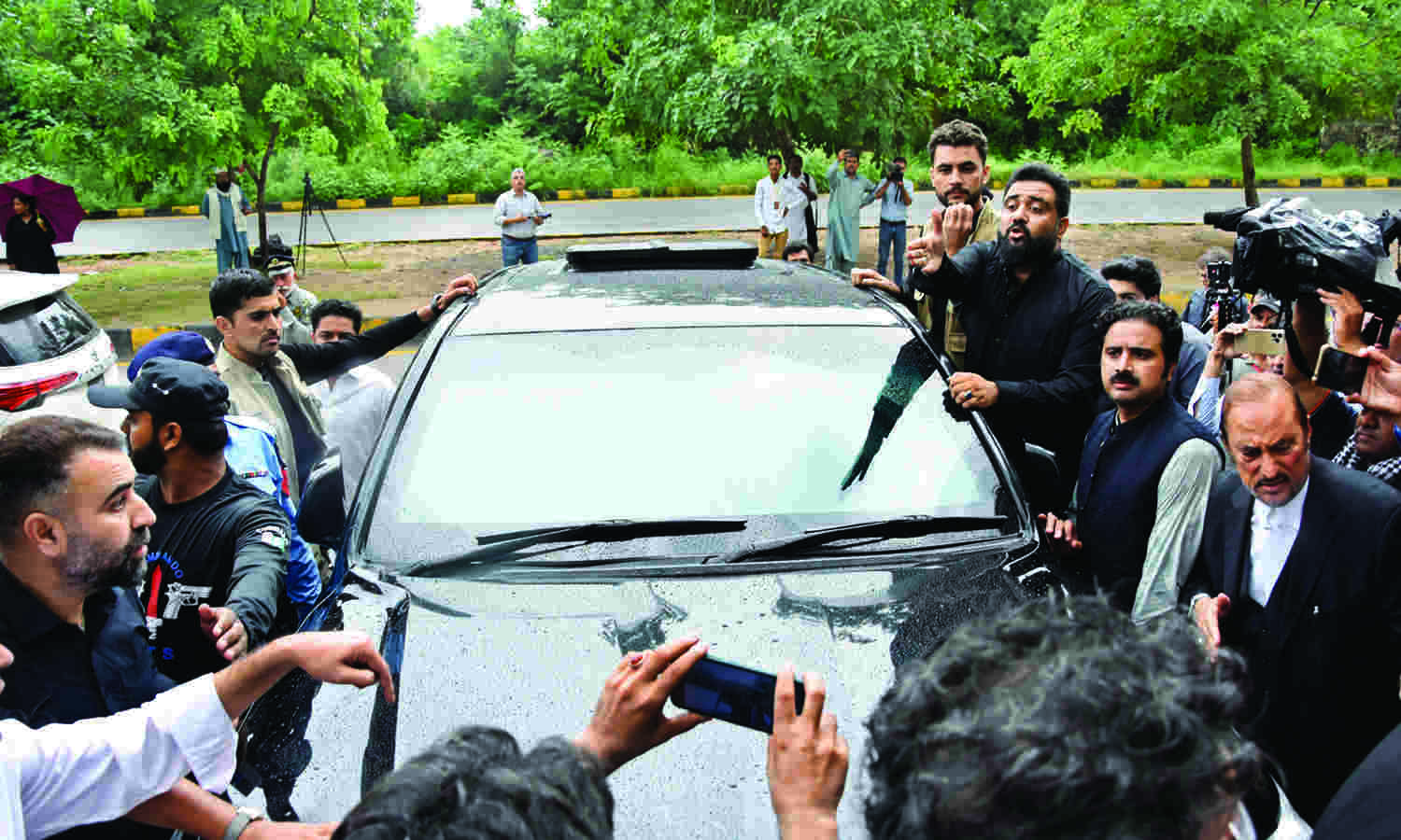 Pak anti-terrorism court grants interim bail to Imran Khan