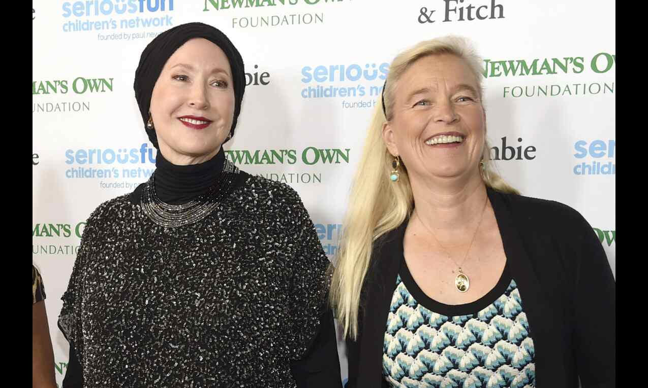 Paul Newmans daughters sue late actors charity foundation Paul Newmans daughters sue late actors charity foundation