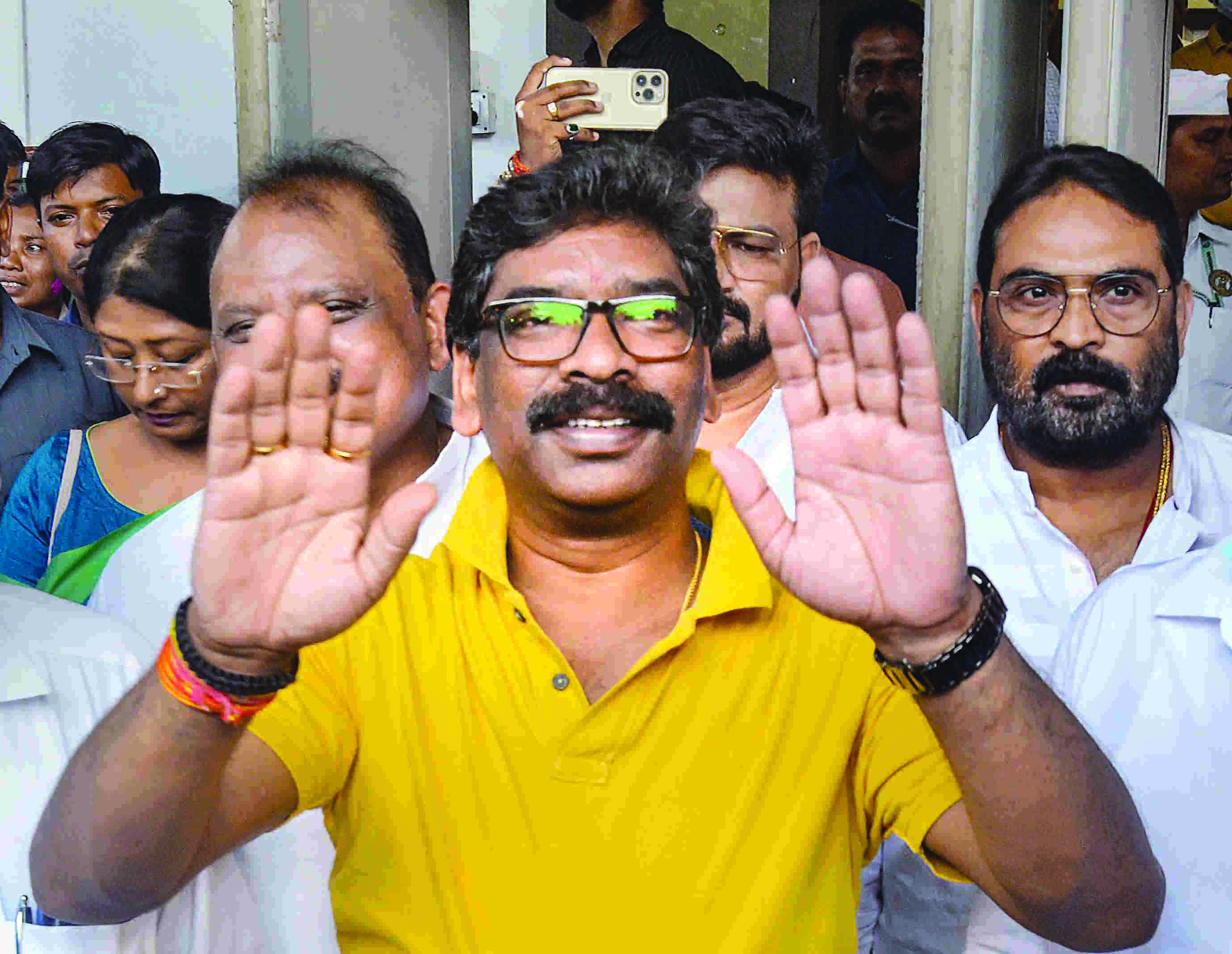 No immediate threat to Jharkhand govt, says JMM No immediate threat to Jharkhand govt, says JMM