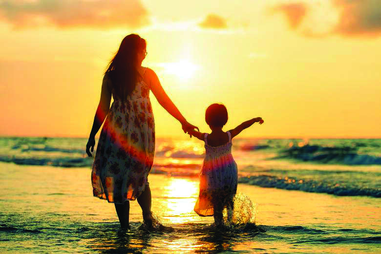 Lakhs of children waiting to be adopted but it takes 3-4 years to adopt single child in India: SC Lakhs of children waiting to be adopted but it takes 3-4 years to adopt single child in India: SC