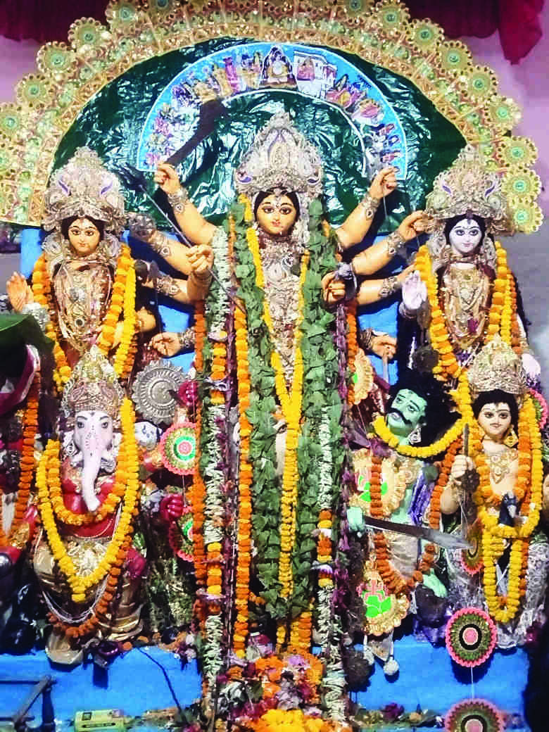 Barasat Shiber Kotas Durga Puja has a Jodhabai connect Barasat Shiber Kotas Durga Puja has a Jodhabai connect