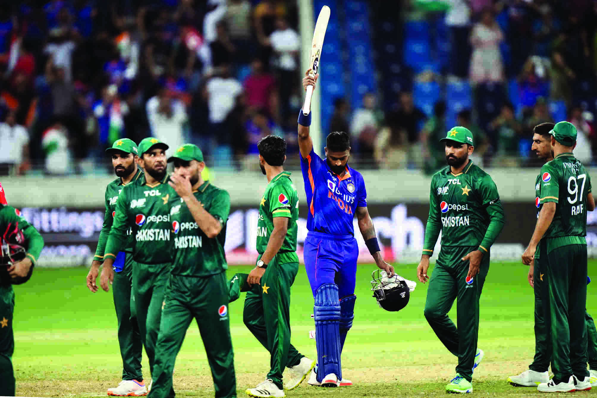 Hardiks all-round show helps India beat Pak Hardiks all-round show helps India beat Pak