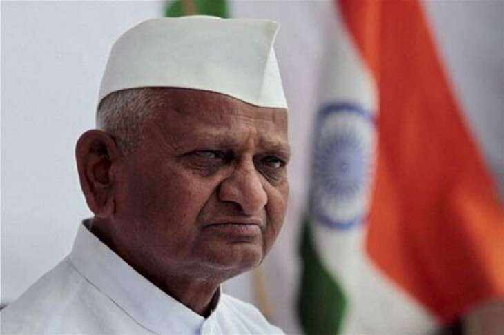 Hazare writes letter to Kejriwal, slams Delhi govts new excise policy