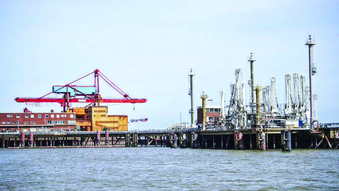 Europe plan for floating gas terminals raises climate fears Europe plan for floating gas terminals raises climate fears